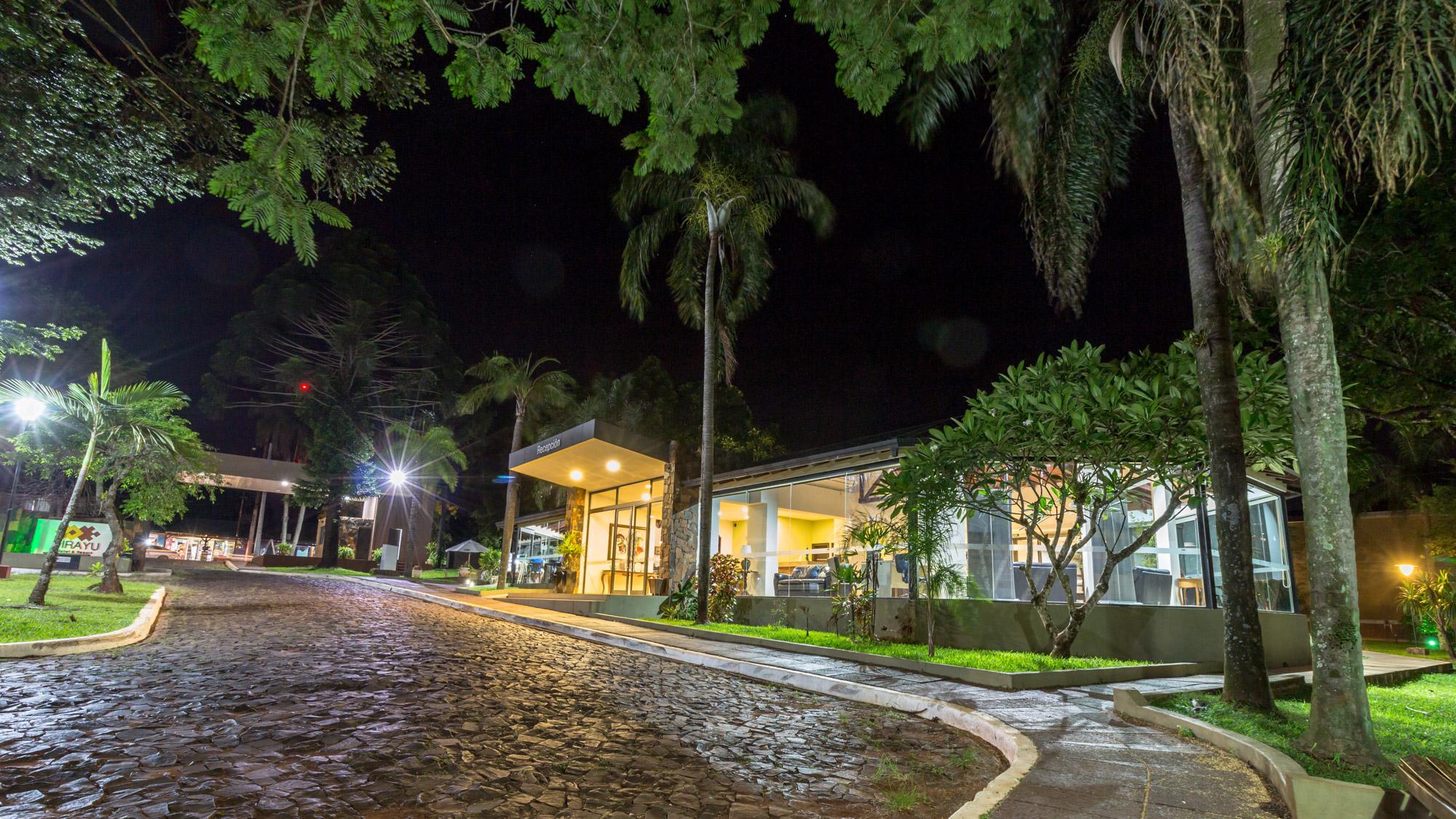 Pirayu Hotel & Resort Puerto Iguazú Exterior foto